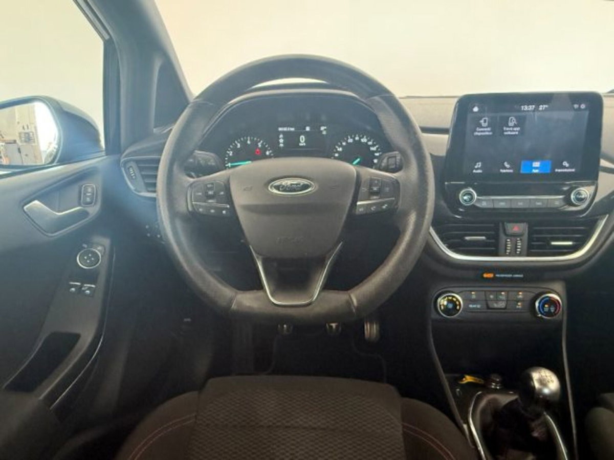 Ford Fiesta 1.1 85 CV 3 porte ST-Line (14)