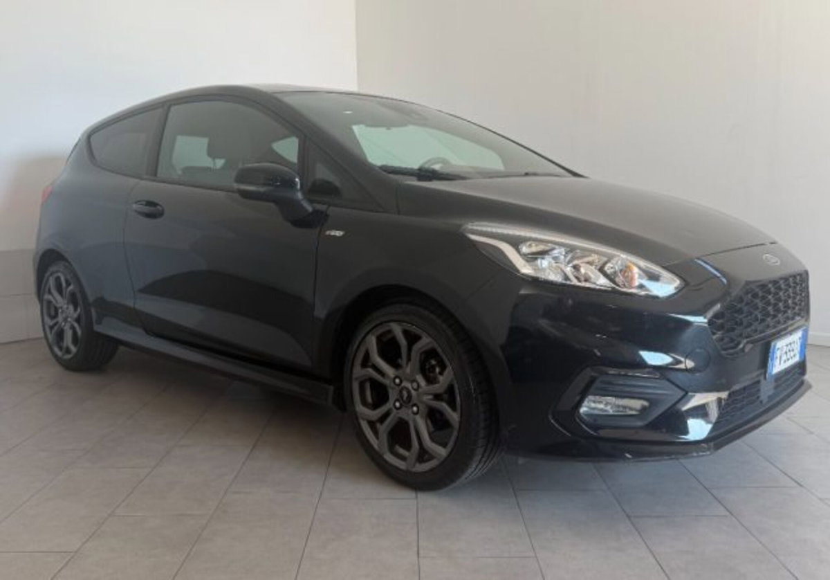 Ford Fiesta 1.1 85 CV 3 porte ST-Line (2)