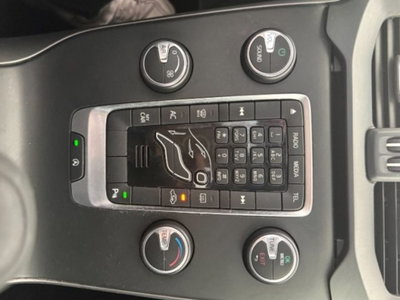 Volvo V40 T2 Summum (13)