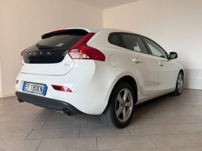 Volvo V40 T2 Summum (4)
