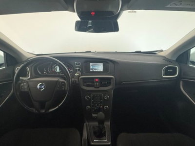 Volvo V40 T2 Summum (9)