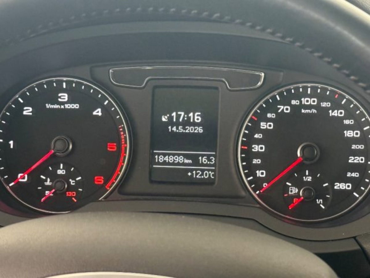 Audi Q3 2.0 TDI 150 CV quattro S tronic (15)