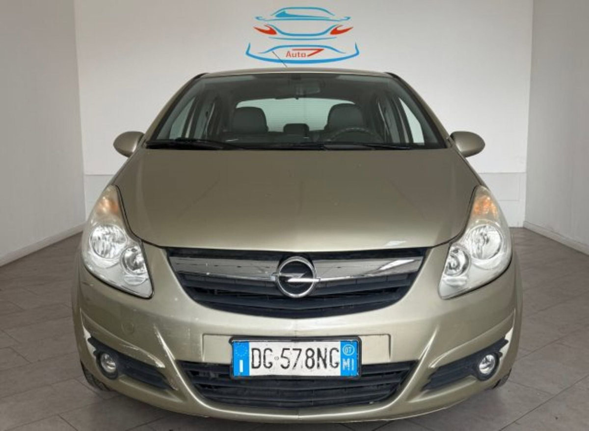 Opel Corsa 1.2 5 porte Easytronic Cosmo