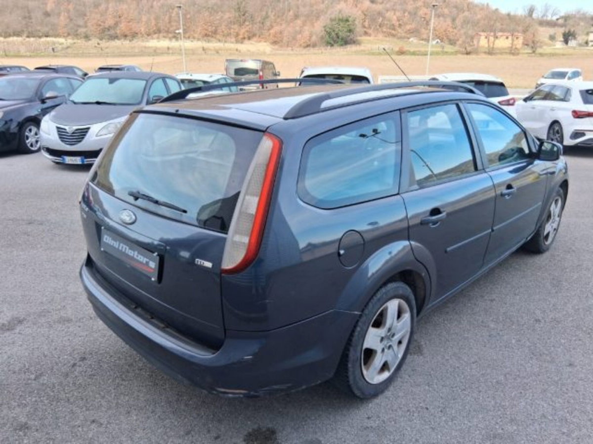 Ford Focus Station Wagon 1.6 TDCi (110CV) SW Tit. DPF (5)