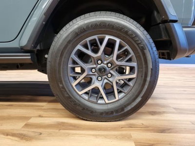 Jeep Wrangler Unlimited 2.0 Turbo Sahara (15)