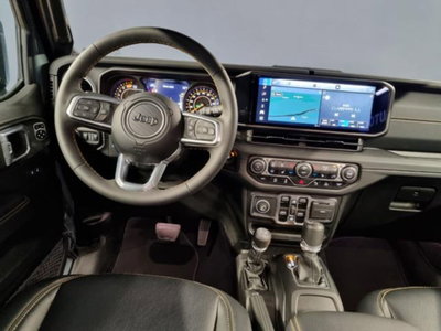 Jeep Wrangler Unlimited 2.0 Turbo Sahara (17)
