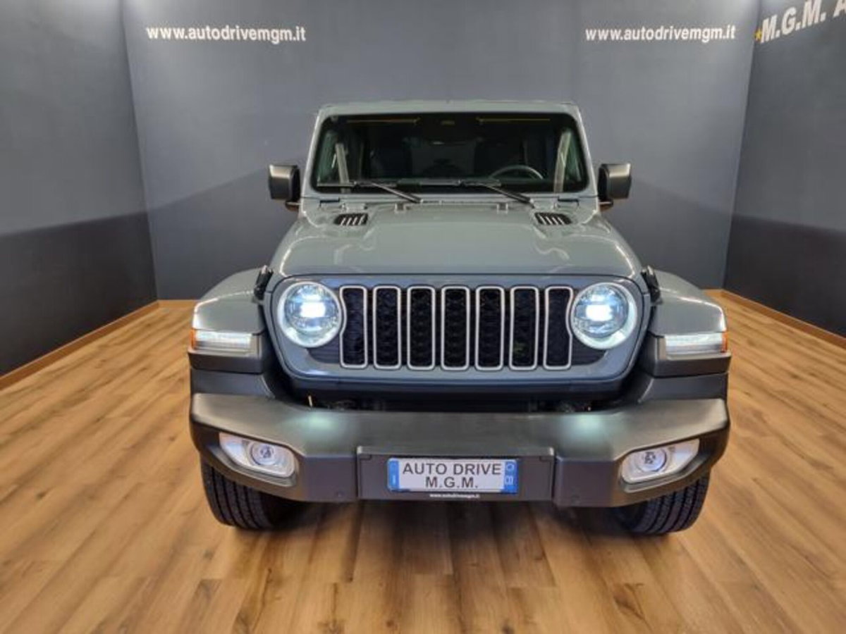 Jeep Wrangler Unlimited 2.0 Turbo Sahara (5)