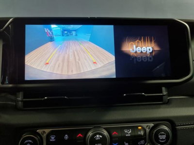 Jeep Wrangler Unlimited 2.0 Turbo Sahara (7)