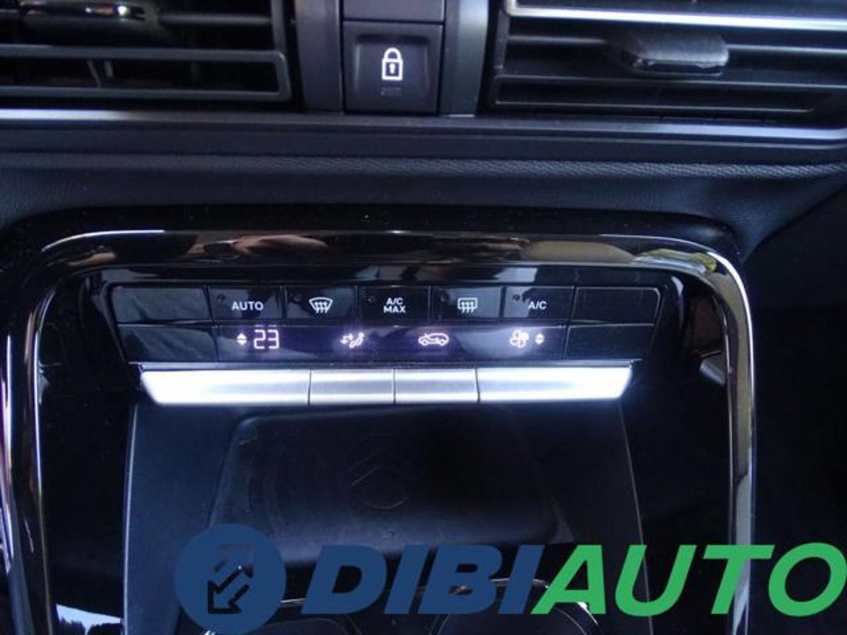Citroen C3 1.2 hybrid Max 110cv edcs6 (14)