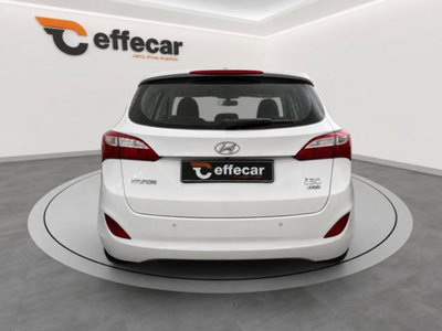 Hyundai i30 Station Wagon 1.6 CRDi Comfort (5)