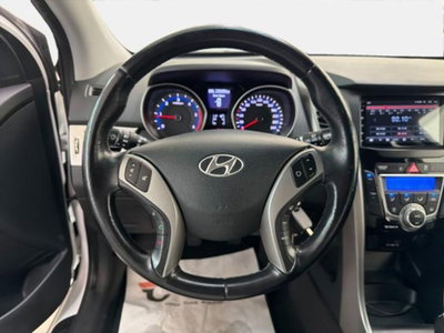 Hyundai i30 Station Wagon 1.6 CRDi Comfort (8)