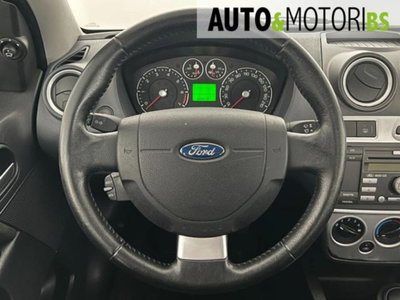 Ford Fiesta 1.4 16V aut. 5p. Ghia (11)