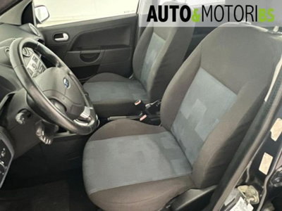 Ford Fiesta 1.4 16V aut. 5p. Ghia (15)