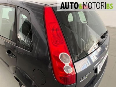 Ford Fiesta 1.4 16V aut. 5p. Ghia (18)