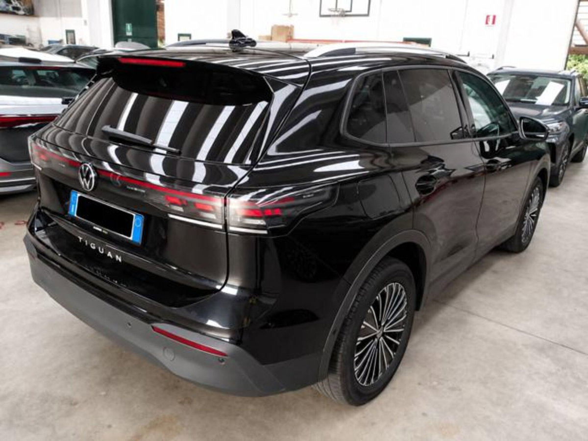 Volkswagen Tiguan Allspace 2.0 tdi Life 150cv dsg (3)
