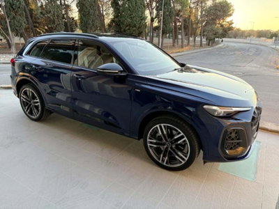 Audi Q5 40 2.0 tdi mhev 12V S line quattro s-tronic (3)