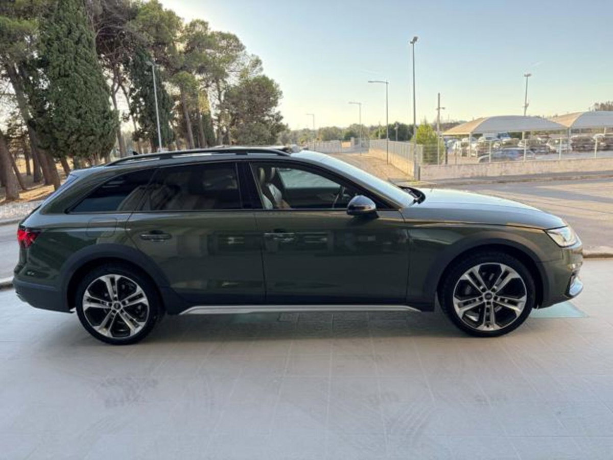 Audi A4 Allroad 40 TDI 190 CV S tronic Identity Contrast (4)