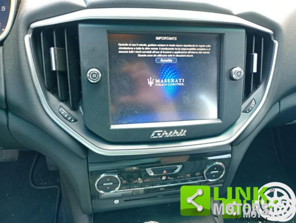 Maserati Ghibli Ghibli V6 Diesel (18)