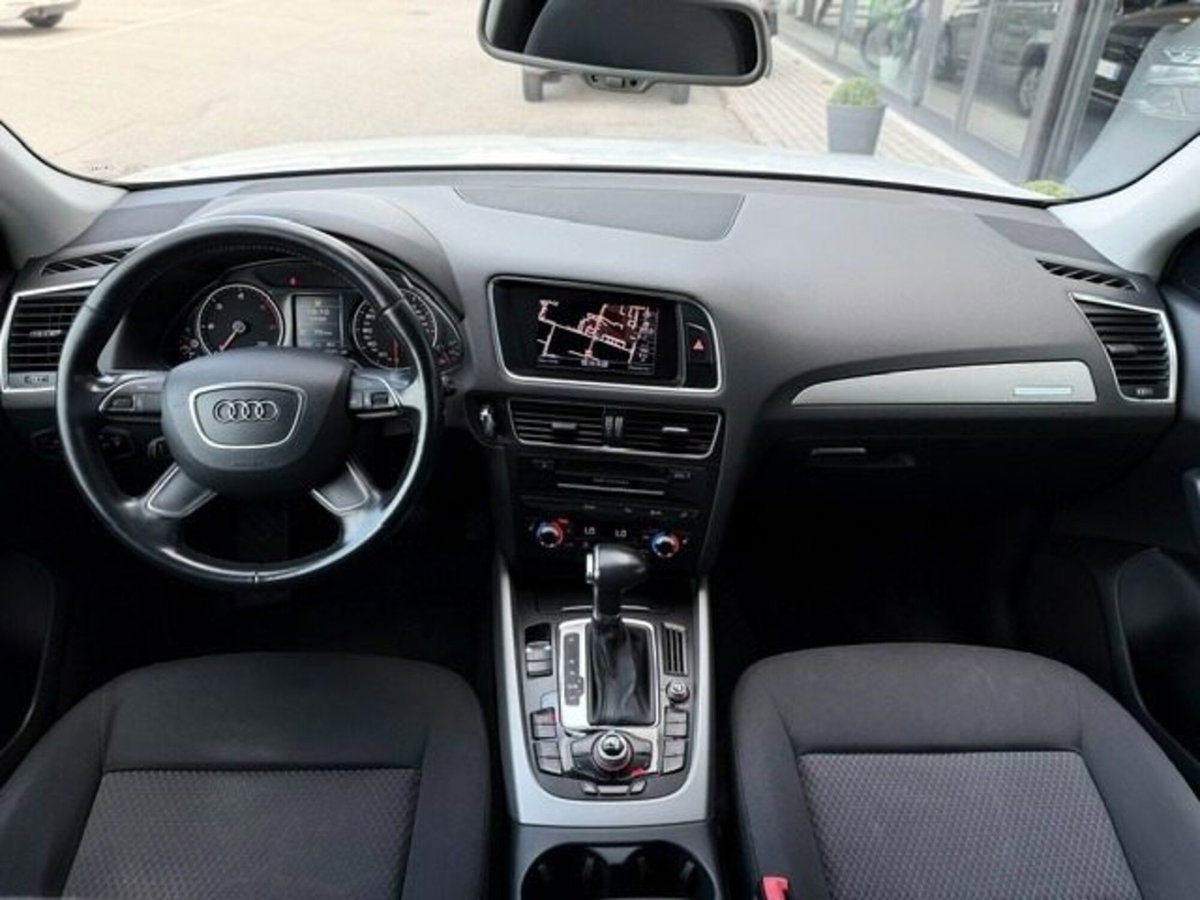 Audi Q5 2.0 TDI 177CV quattro S tronic Advanced (12)