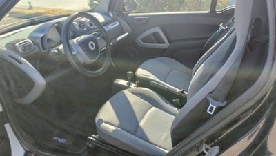 smart Fortwo 1000 52 kW MHD coupé pure (9)