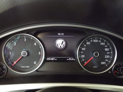 Volkswagen Touareg 3.0 TDI tiptronic BlueMotion Technology (13)