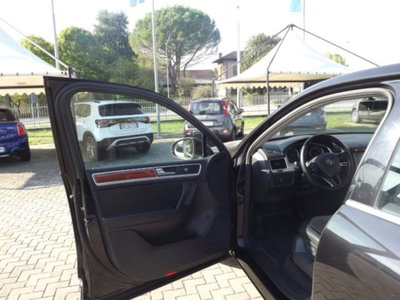 Volkswagen Touareg 3.0 TDI tiptronic BlueMotion Technology (9)