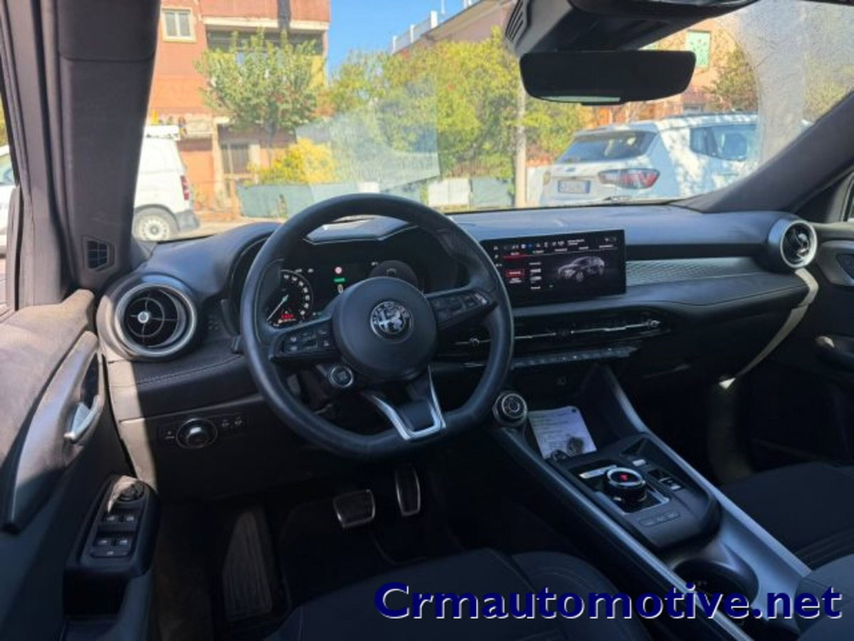 Alfa Romeo Tonale 1.3 phev Sprint Q4 280cv at6 (8)