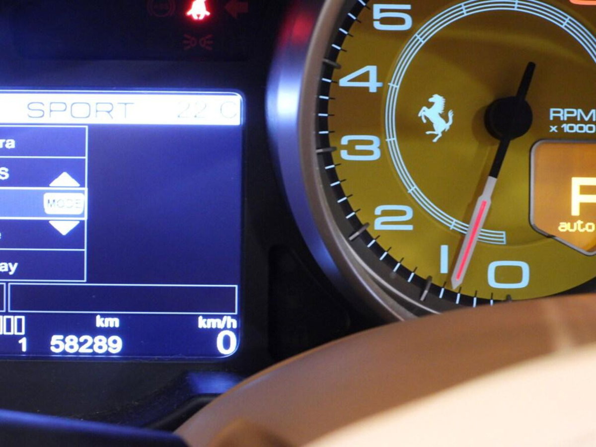Ferrari California Spider California DCT (5)