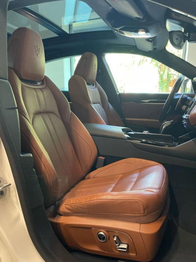 Maserati Levante Levante MHEV 330 CV AWD GT (11)