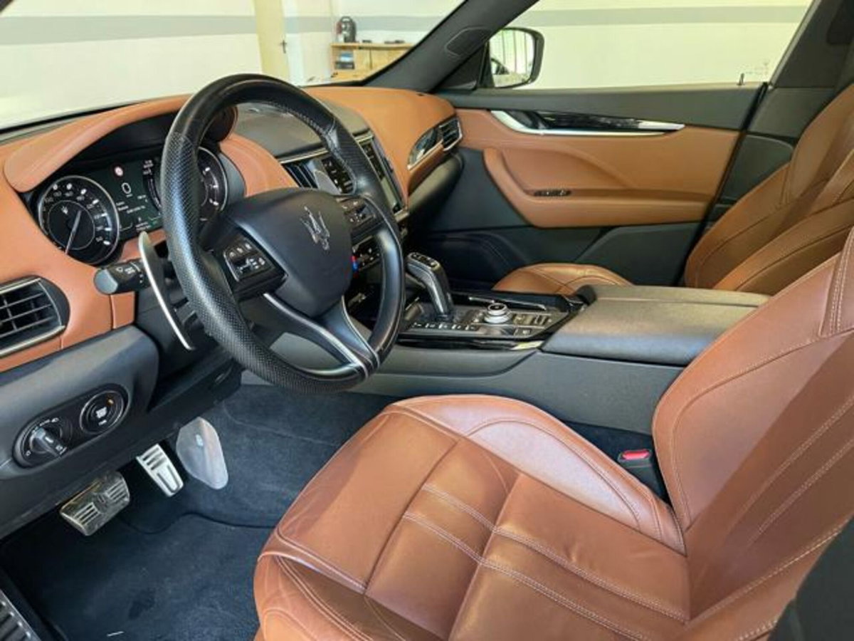 Maserati Levante Levante MHEV 330 CV AWD GT (14)