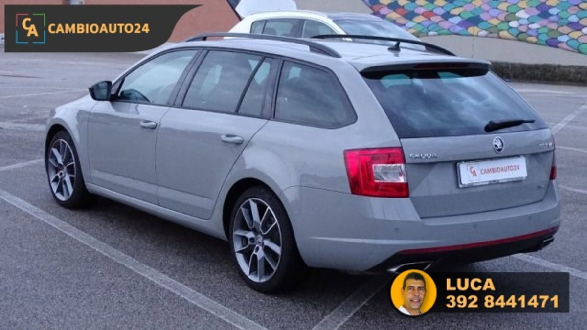 Skoda Octavia Station Wagon 2.0 TDI Wagon RS (5)