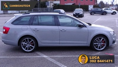 Skoda Octavia Station Wagon 2.0 TDI Wagon RS (8)