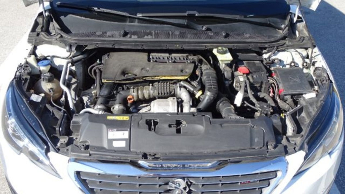 Peugeot 308 SW BlueHDi 120 S&S EAT6 GT Line (12)