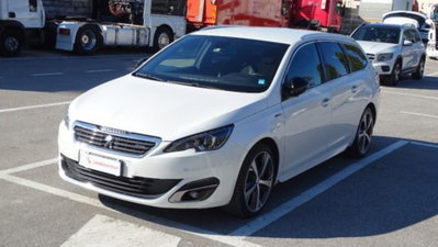 Peugeot 308 SW BlueHDi 120 S&S EAT6 GT Line (3)