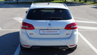Peugeot 308 SW BlueHDi 120 S&S EAT6 GT Line (6)