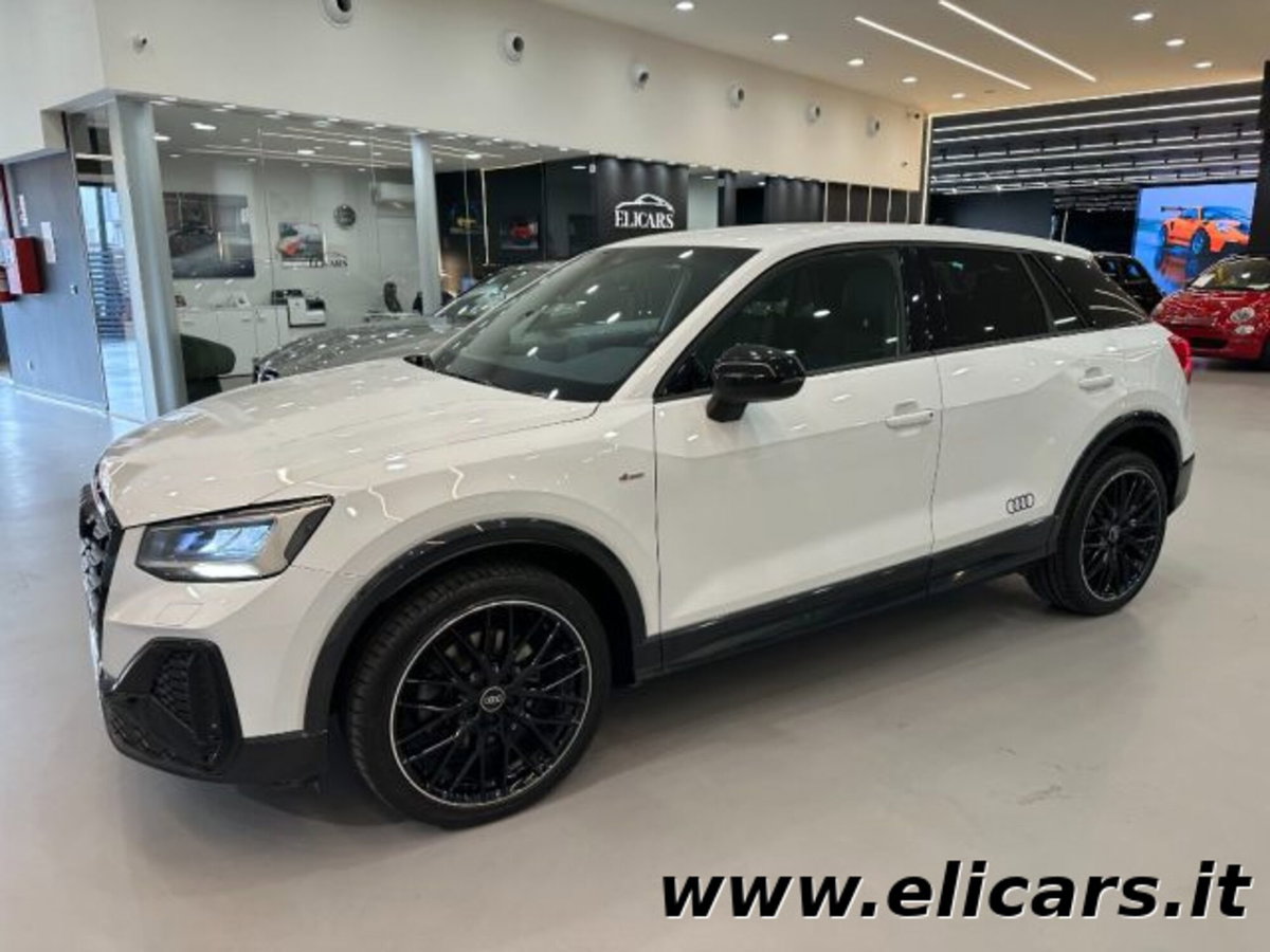 Audi Q2 Q2 30 TDI S tronic Identity Black (20)