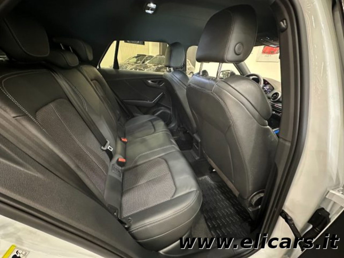 Audi Q2 Q2 30 TDI S tronic Identity Black (4)