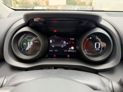 Toyota Yaris 1.5 Hybrid 5 porte Trend (10)