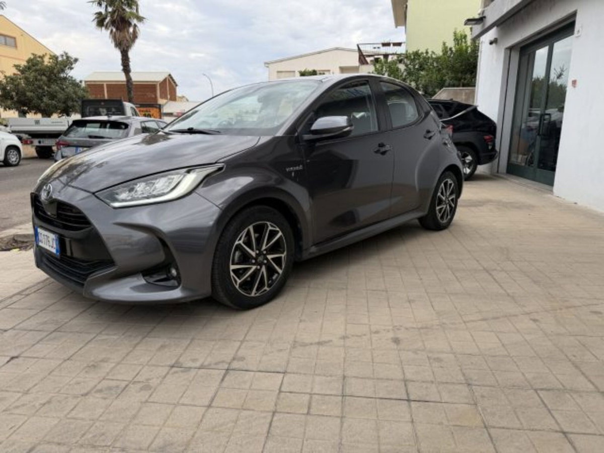Toyota Yaris 1.5 Hybrid 5 porte Trend (3)