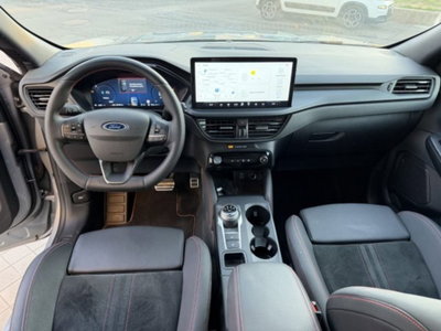 Ford Kuga 2.5 Plug In Hybrid 225 CV CVT 2WD ST-Line (11)