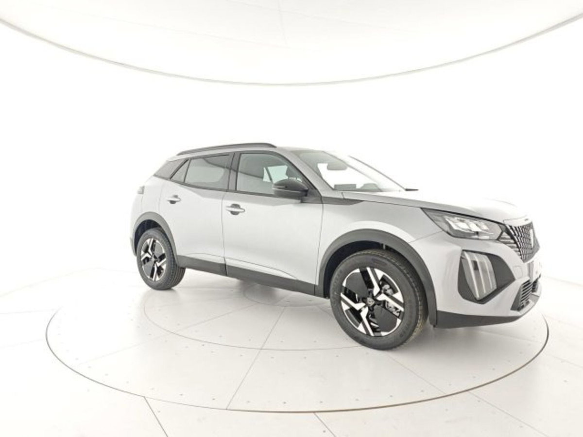 Peugeot 2008 1.2 turbo Allure 100cv (3)