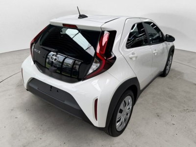 Toyota Aygo X 1.0 Active 72cv (5)