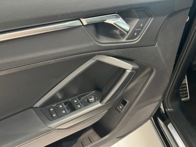 Audi Q3 Sportback 35 TDI quattro S tronic S line edition (10)