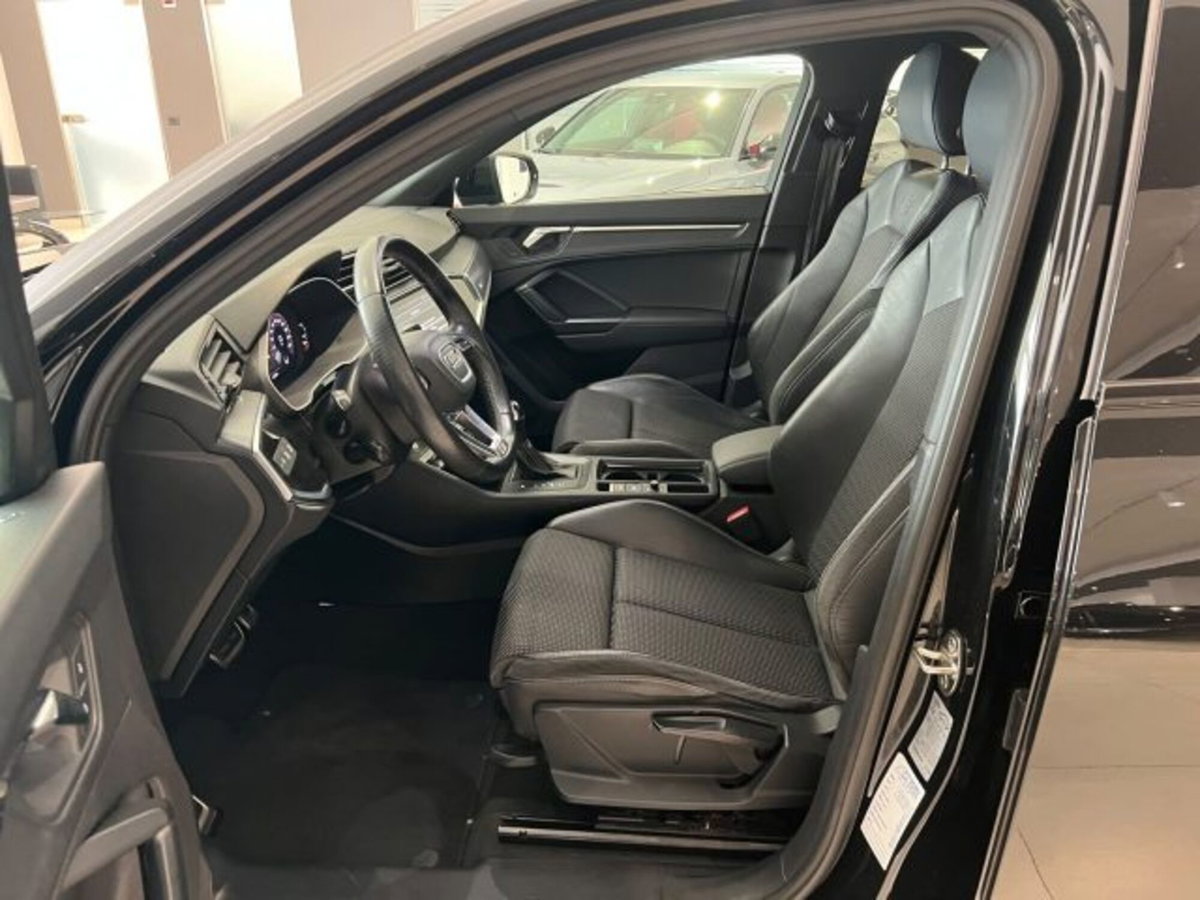 Audi Q3 Sportback 35 TDI quattro S tronic S line edition (11)