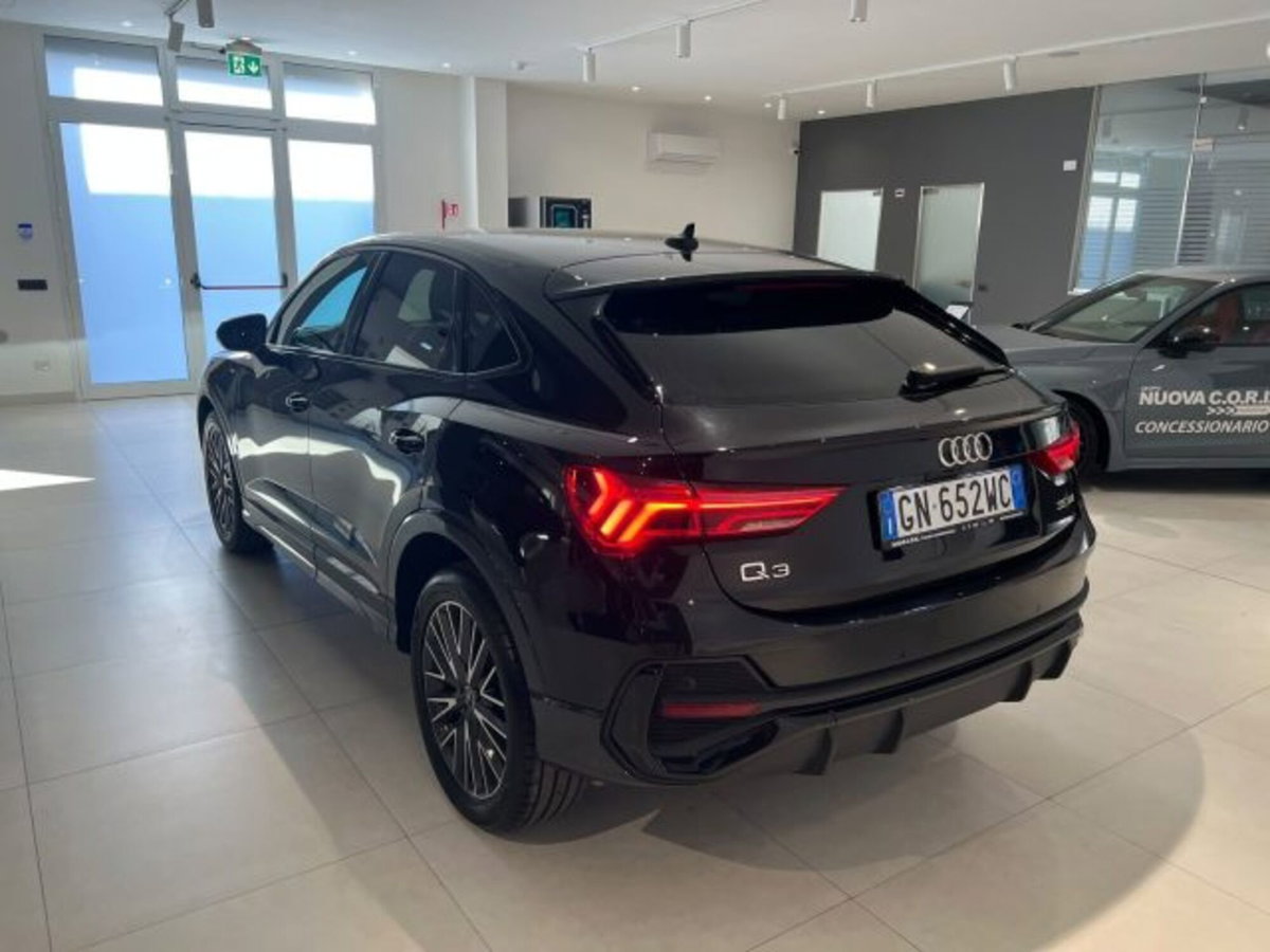 Audi Q3 Sportback 35 TDI quattro S tronic S line edition (5)