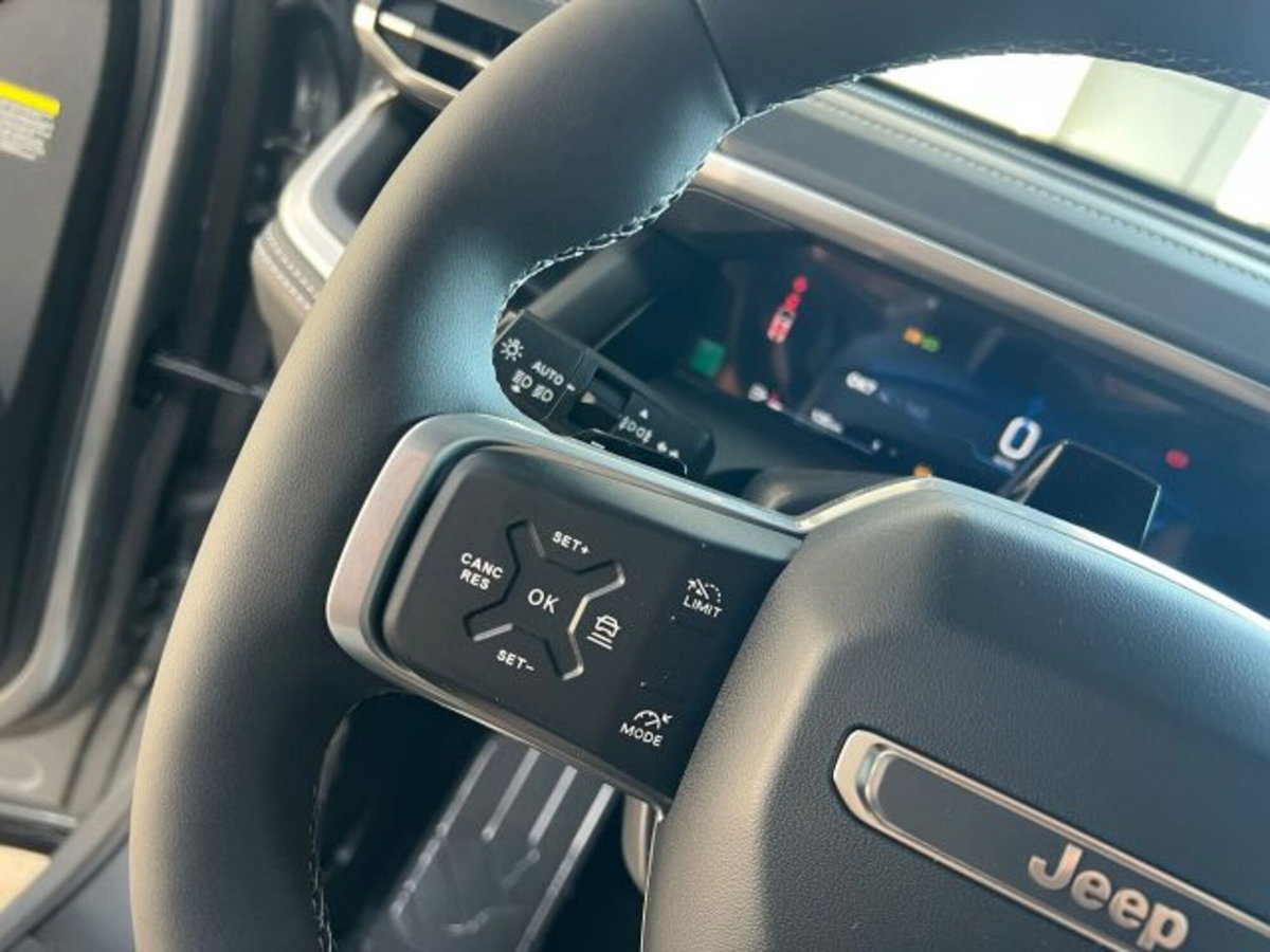 Jeep Compass 1.2 turbo e-hybrid mhev First Edition fwd 145cv edct6 (16)