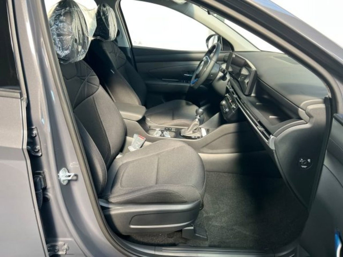 Hyundai Tucson 1.6 hev Xtech 2wd auto (11)