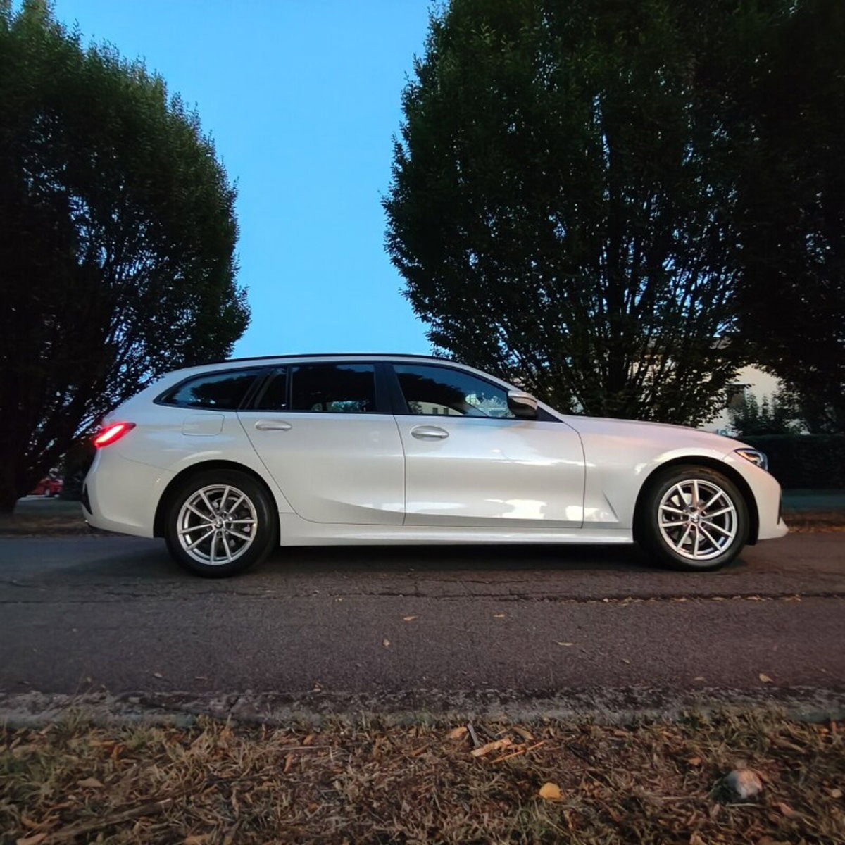 BMW Serie 3 Touring 320d 48V (10)