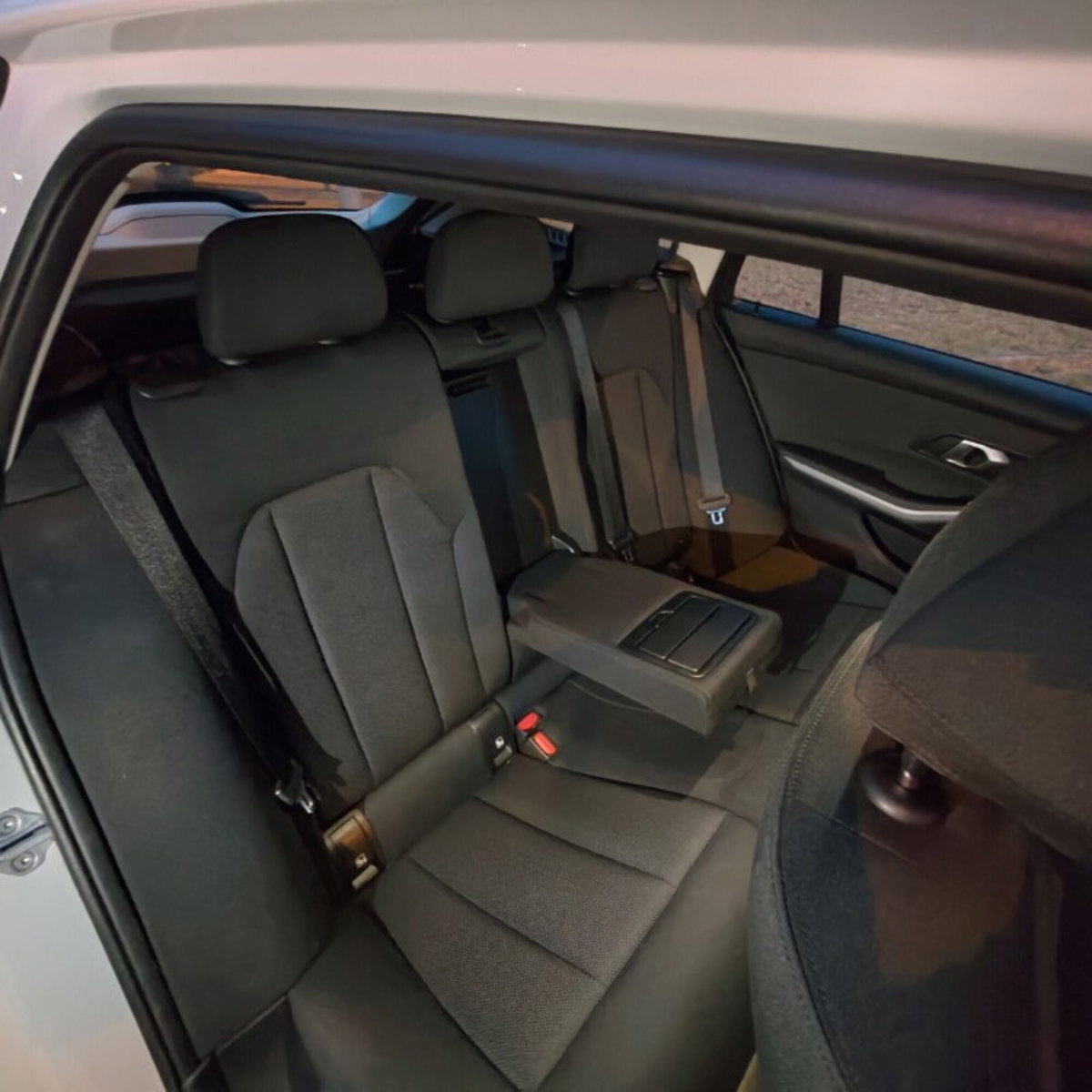 BMW Serie 3 Touring 320d 48V (20)