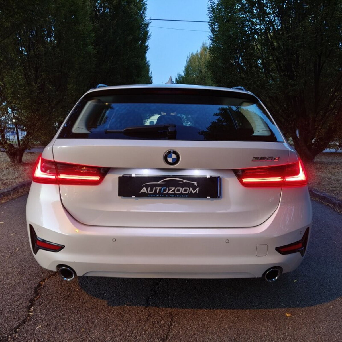 BMW Serie 3 Touring 320d 48V (6)